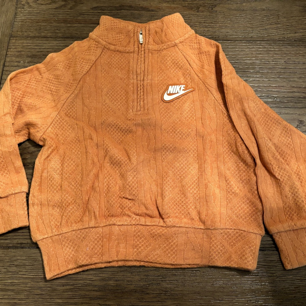 2T Nike quarter zip